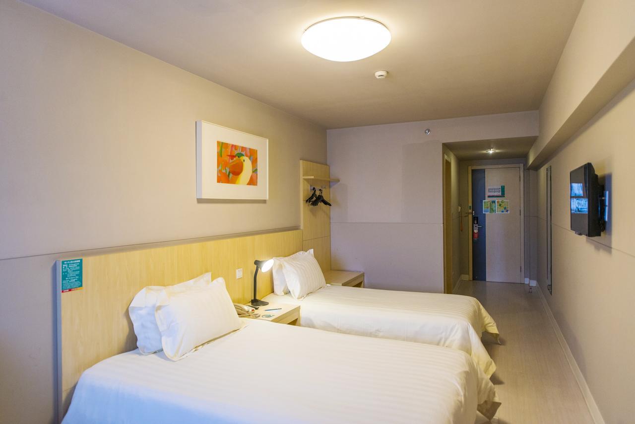 Jinjiang Inn Select Xiangyang Diamond Avenue South Checheng Road Exterior foto